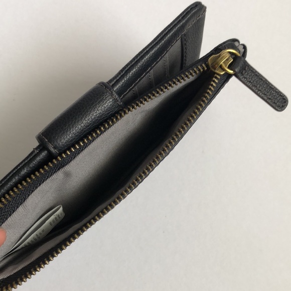 Fossil Ella black leather cowhide oblong clutch wallet - Picture 8 of 8